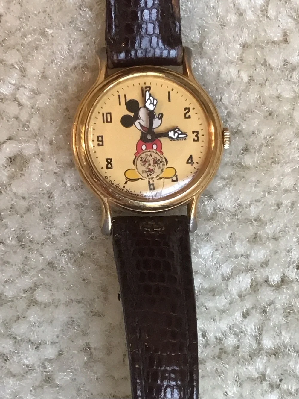 Vintage Lorus Mickey Mouse Watch with Sub-dial V802-0090 RO